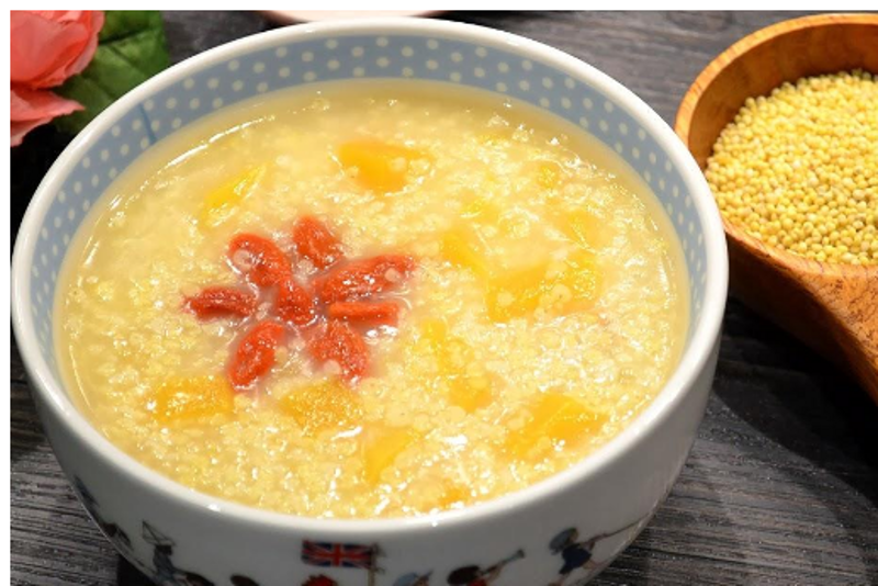 小米粥：一勺营养，一碗温暖的时光