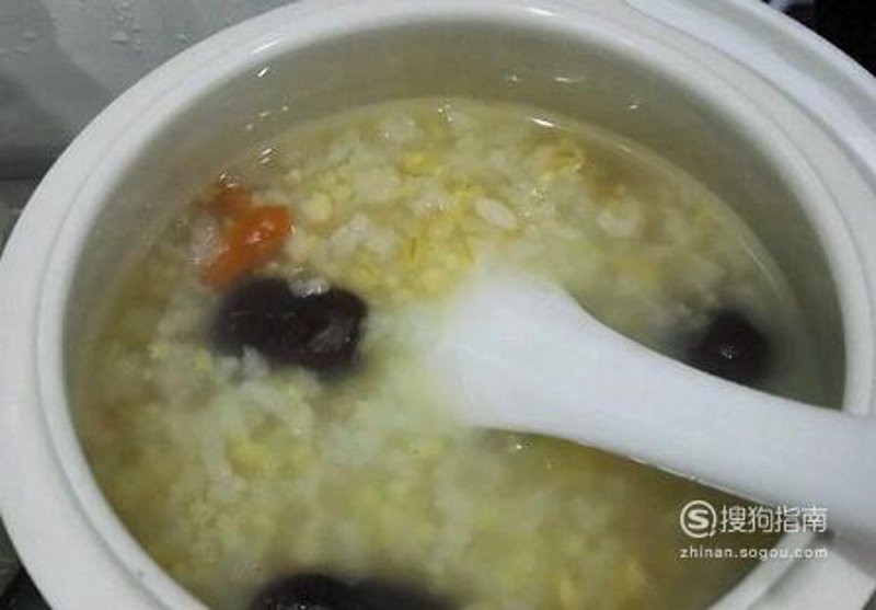 小米粥：一碗温暖的滋养之选
